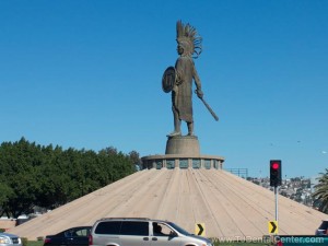 Statue of Last Aztec Emperor - Cuauhtémoc